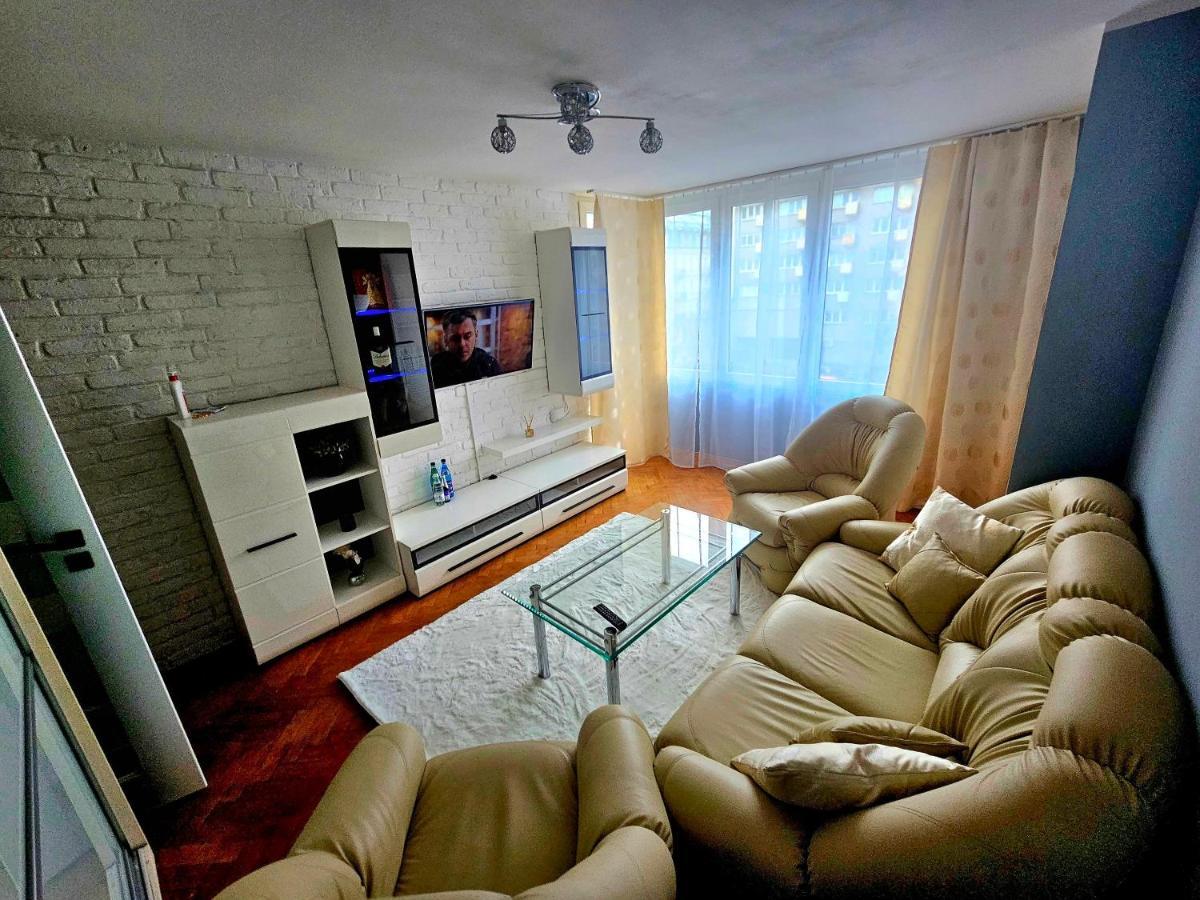 Апартаменти Apartament Zielna By Domin Варшава Екстер'єр фото